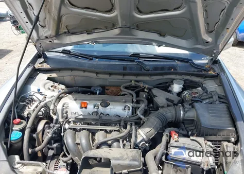 2011 Honda Accord 2.4 Lx z USA, uszkodzony, nr VIN 1HGCP2F38BA017634